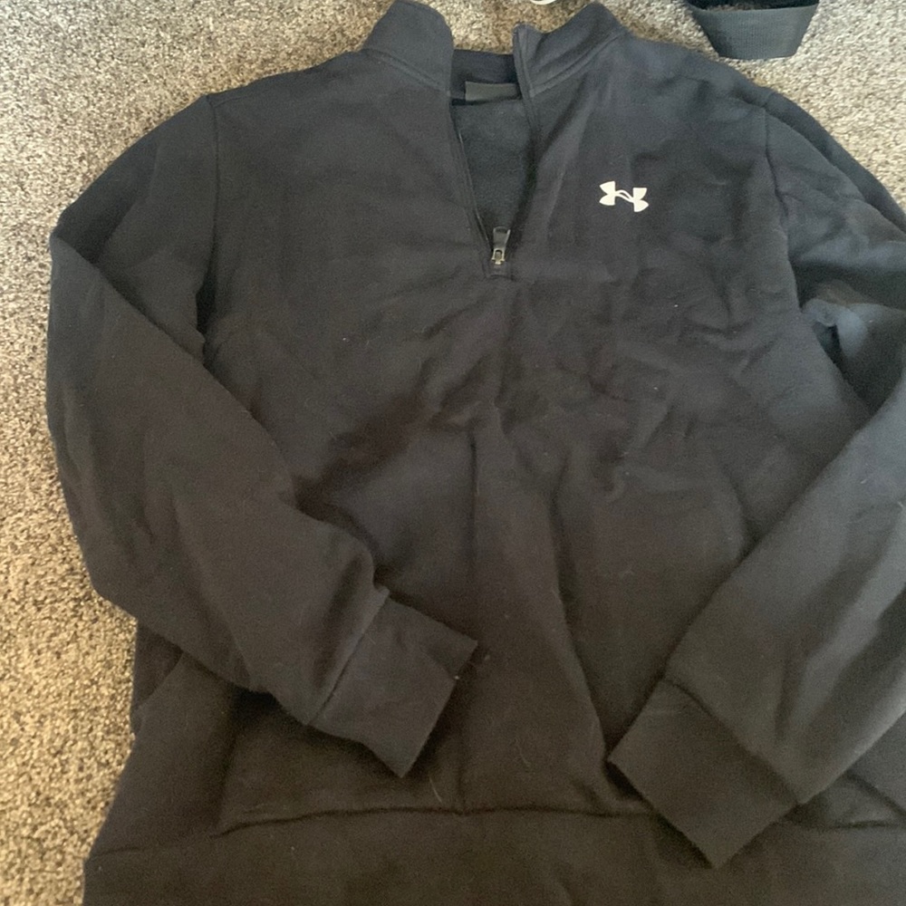 Black under armor jacket size M